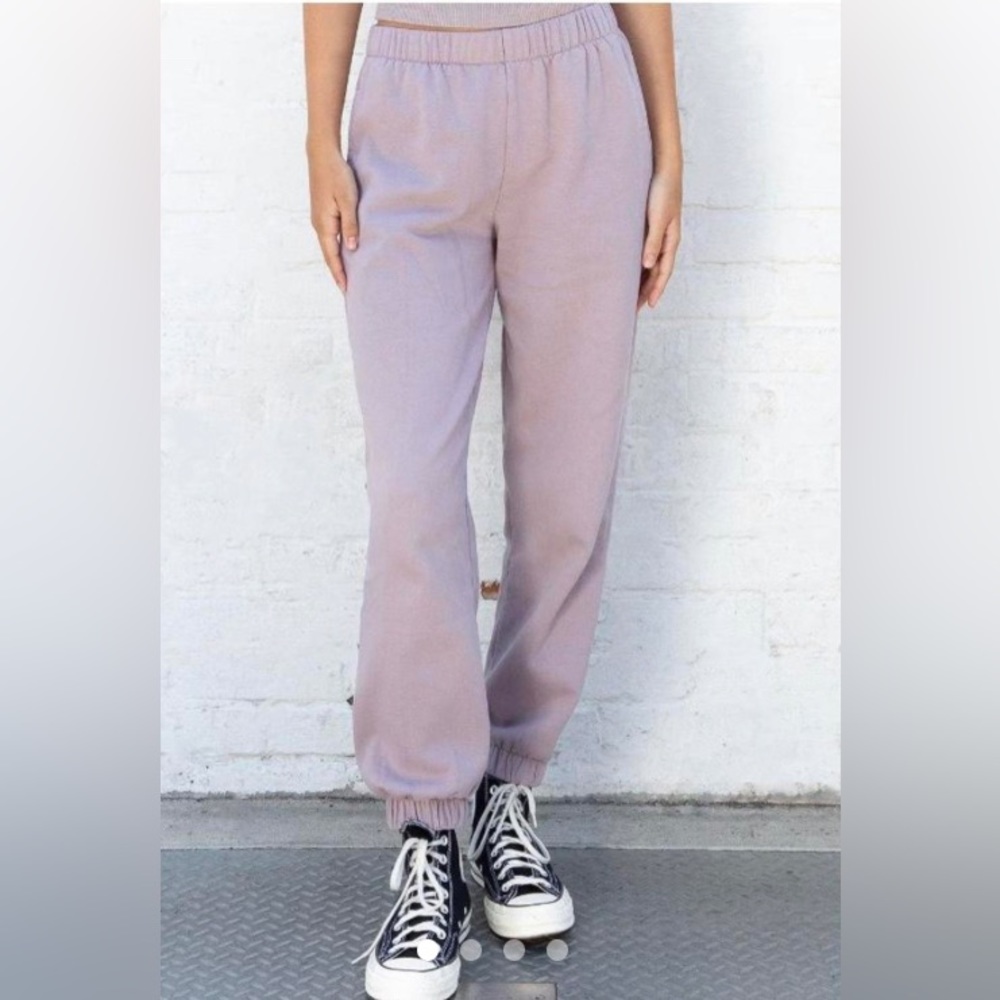 PURPLE GRAY ROSA RARE BRANDY MELVILLE SWEATPANTS